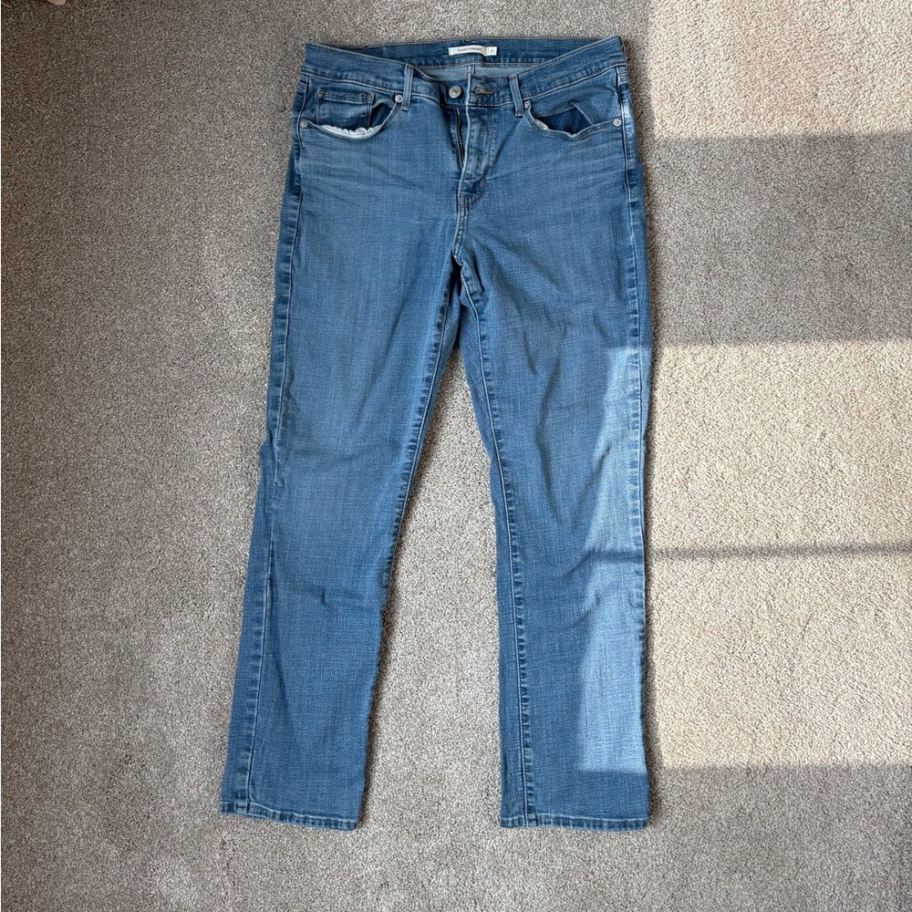 Levi's Women's Straight Leg Blue Jeans